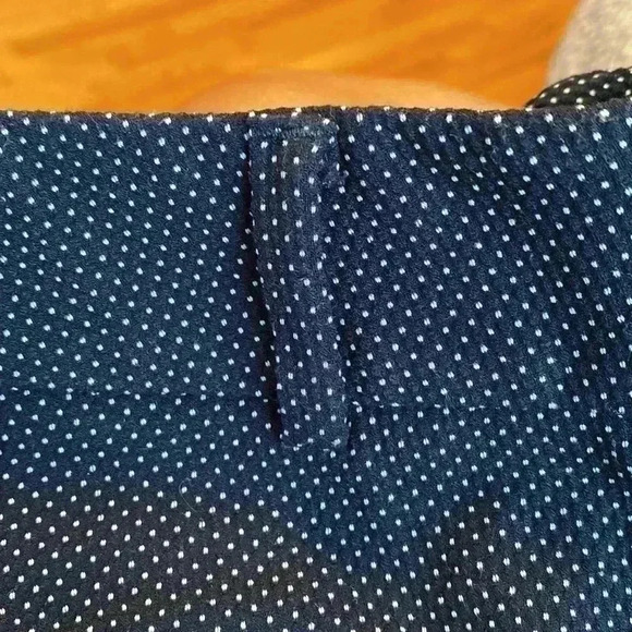 Ann Taylor Signature Black Pants with White Dots in Size 10. - Picture 4 of 9